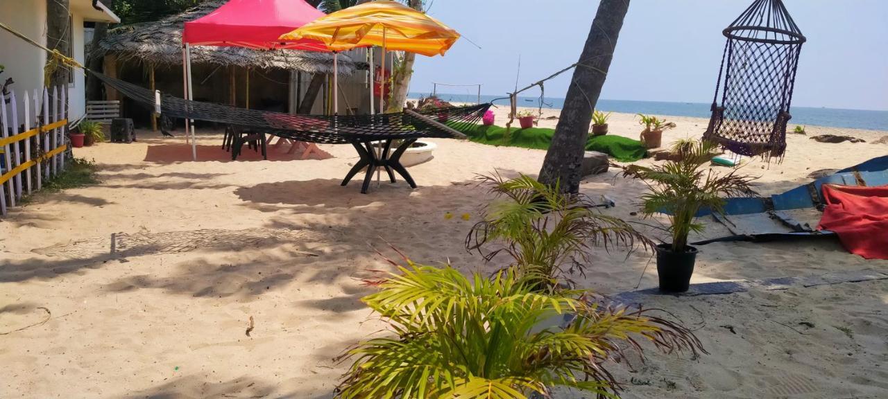 Alivious Beach Homestay Alappuzha Esterno foto
