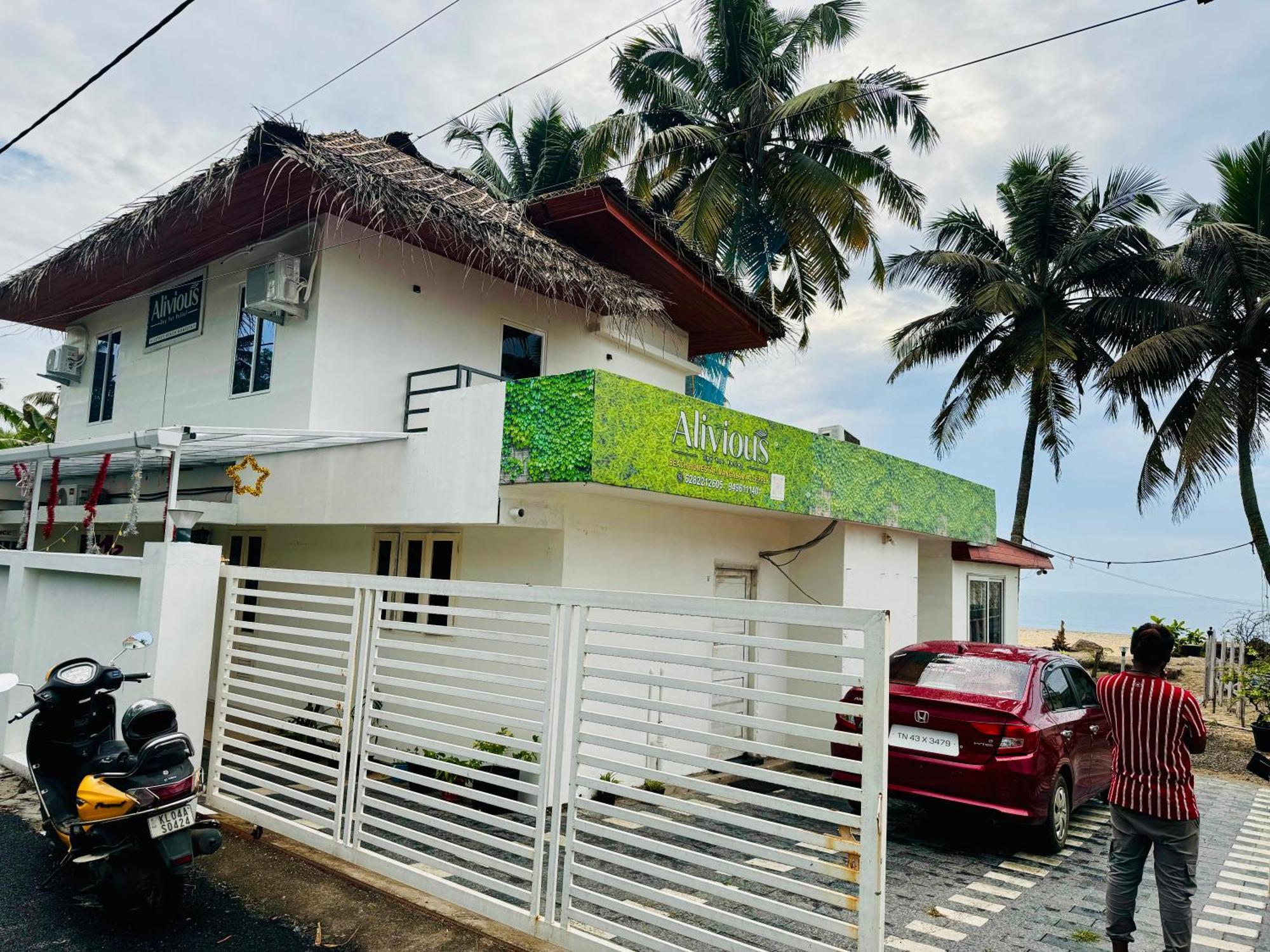 Alivious Beach Homestay Alappuzha Esterno foto