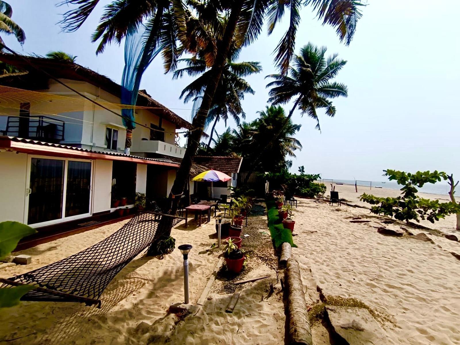 Alivious Beach Homestay Alappuzha Esterno foto