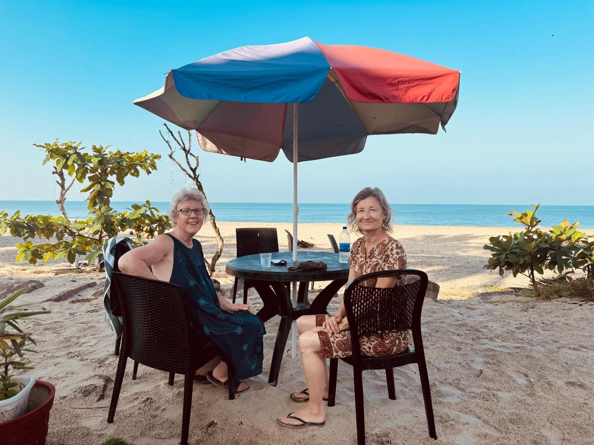 Alivious Beach Homestay Alappuzha Esterno foto