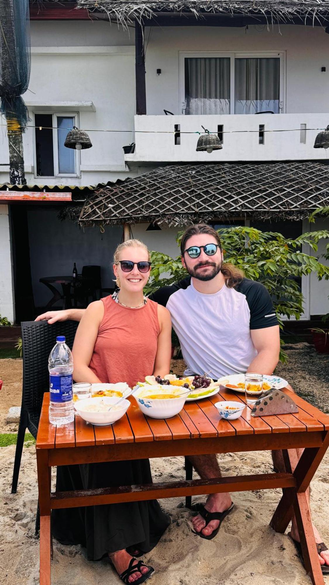 Alivious Beach Homestay Alappuzha Esterno foto